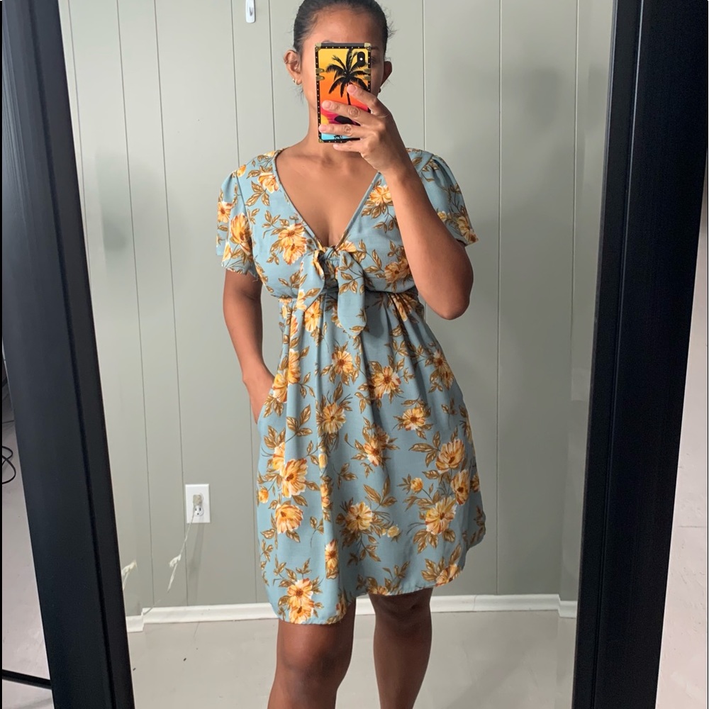 XHILARATION FLORAL V-Neck DRESS - Picture 2 of 11